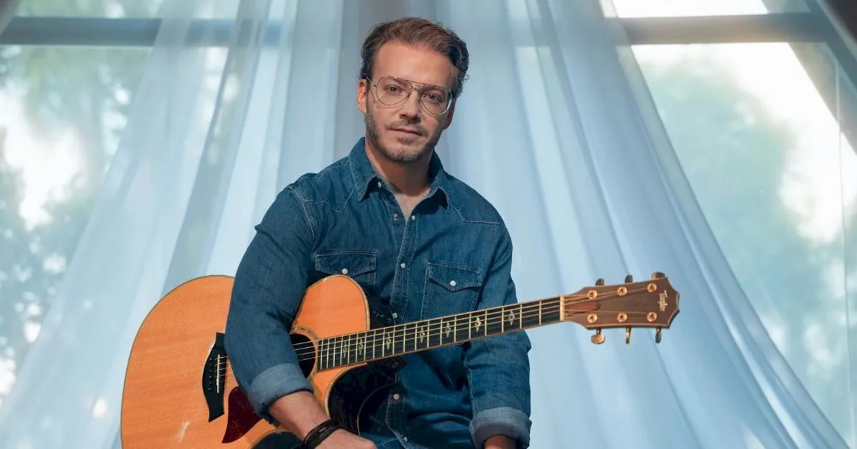 Após liderar rádios de MPB com Jorge Vercillo, BALARA estreia turnê 'Acusticamente' no Blue Note São Paulo