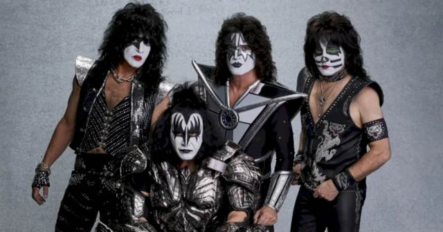KISS: 'I Was Made For Lovin' You' bate 1 bilhão no YouTube