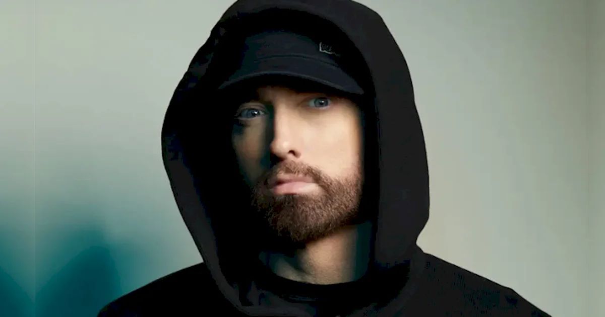 Eminem e Rihanna alcançam marco histórico com 'The Monster' no YouTube