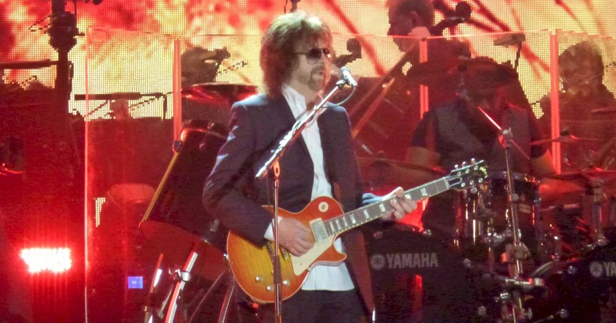 Jeff Lynne cancela show de despedida do ELO e preocupa fãs
