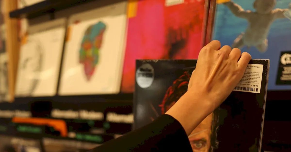 Como começar uma coleção de discos de vinil?