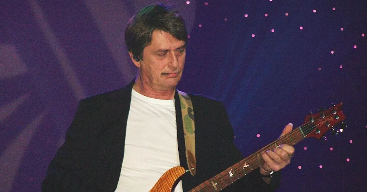 Mike Oldfield celebra 35 anos de 'Amarok' com reedição em vinil remasterizado
