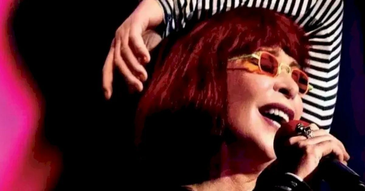 Rita Lee: 'A Marca da Zorra' ganha reedição em vinil duplo cinza e rosa