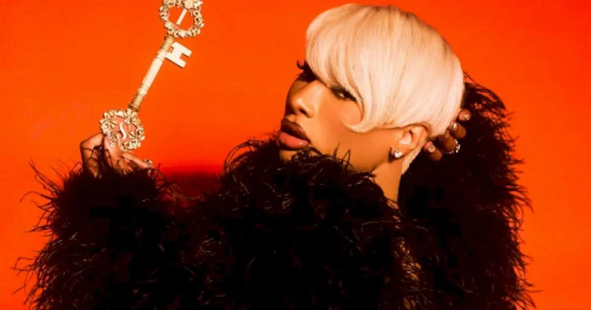 Megan Thee Stallion assina acordo estratégico com Interscope Records mantendo controle criativo