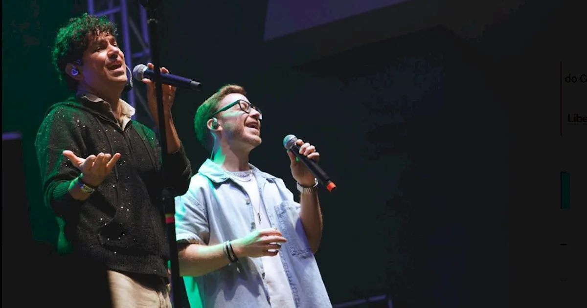 Jorge Vercillo e BALARA celebram sucesso de “Algo Me Diz” em primeira performance ao vivo