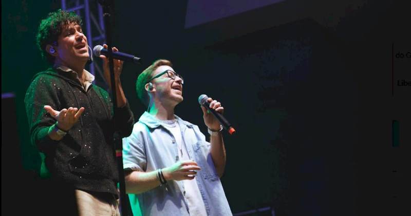 Jorge Vercillo e BALARA celebram sucesso de “Algo Me Diz” em primeira performance ao vivo