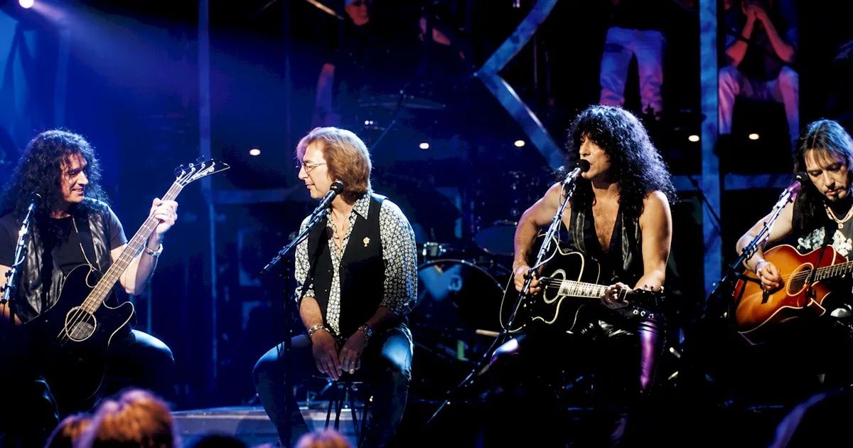 KISS relança performance histórica do MTV Unplugged em vinil especial